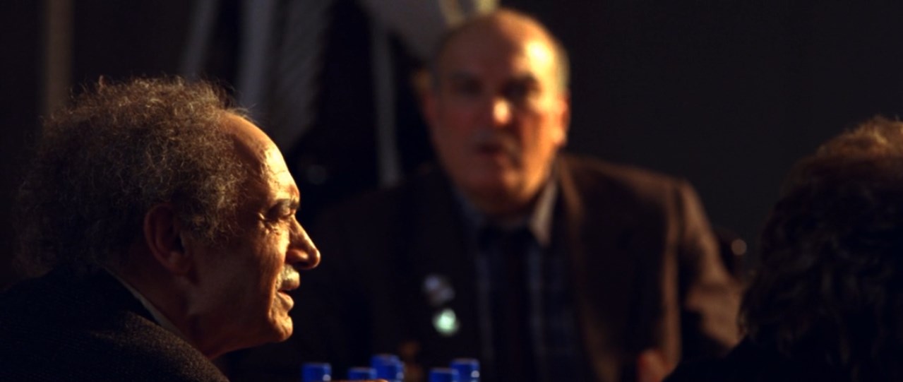 Вы знаете, с некоторых пор я верю, что в жизни всё возможно, абсолютно всё, даже то, что невозможно.