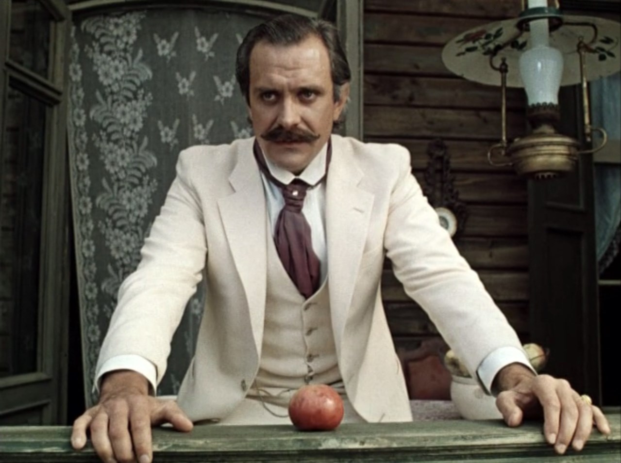 Сергей Сергеевич Паратов Так выучитесь же сперва понимать!