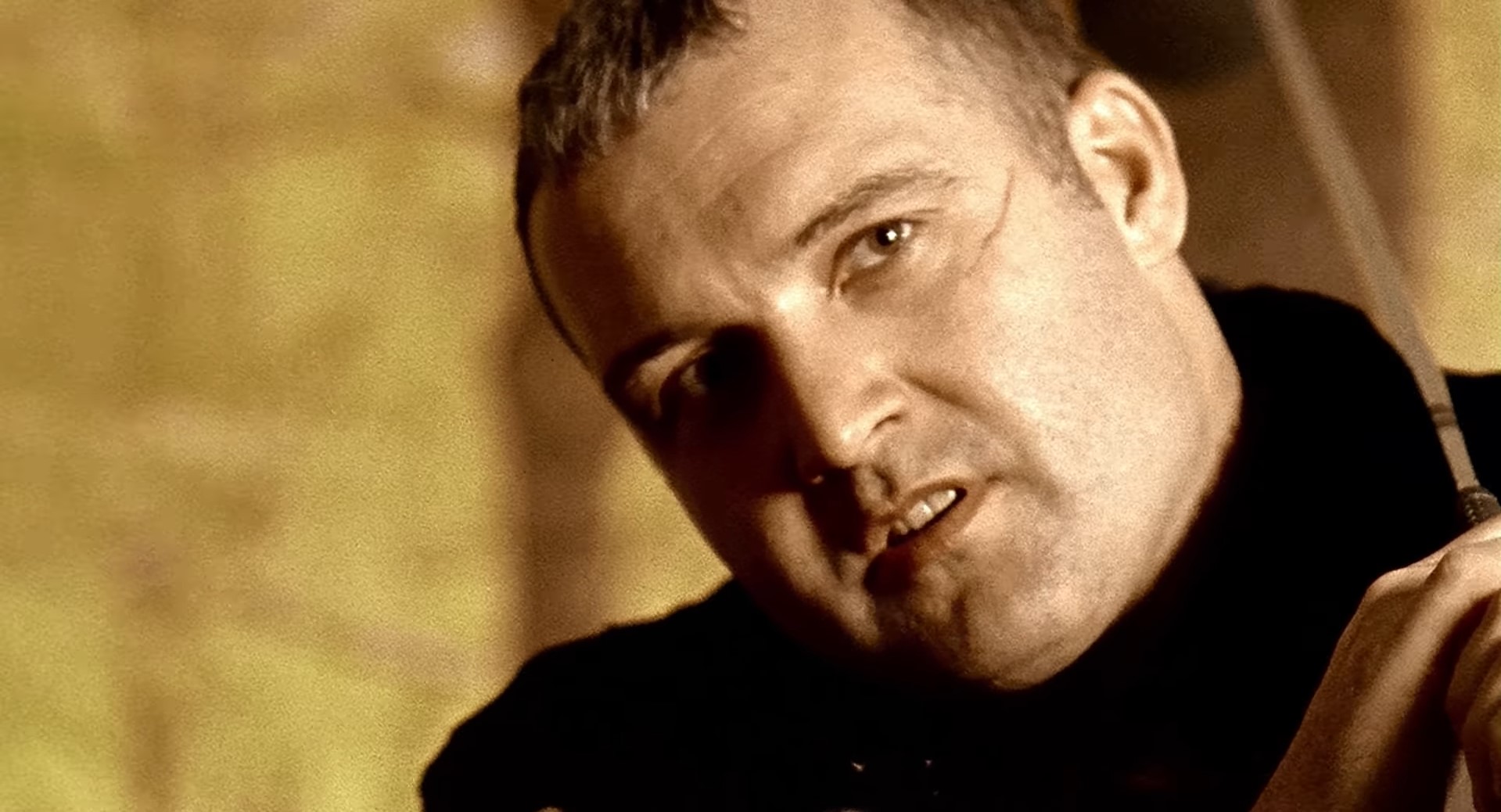 Гольф — лучший способ испортить хорошую прогулку. Это сказал Уинстон Черчилль. А я говорю — в этом мире выживает сильнейший.