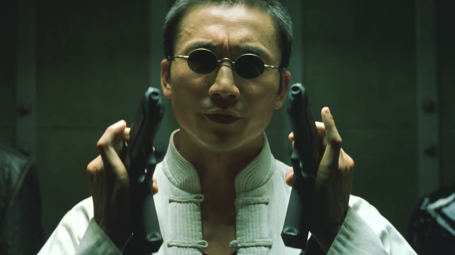 — Если повезёт, то там будет парень, который проверяет, нет ли оружия.
— А если не повезёт?
— То парней будет много.