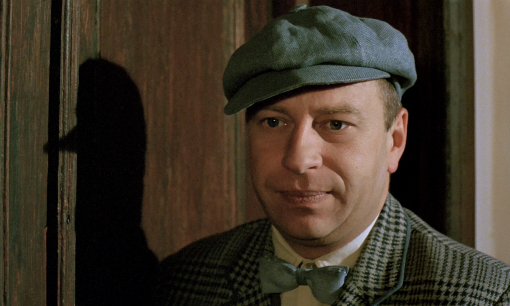 Пионер из Одессы Привет товарищу Чаплину от одесских пионеров!