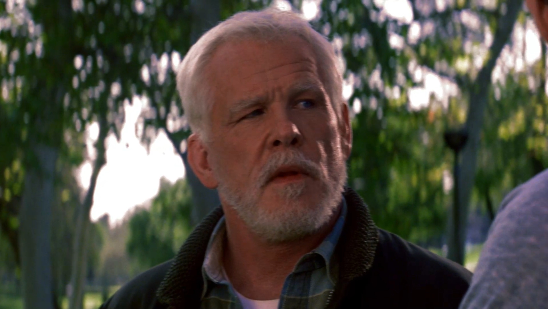 Выбрось мусор из своей головы. Мусор — это всё, что скрывает от тебя единственное имеющее смысл... этот момент. Здесь. Сейчас. А когда ты будешь здесь и сейчас, ты удивишься тому, что ты можешь делать и как ты это можешь делать.