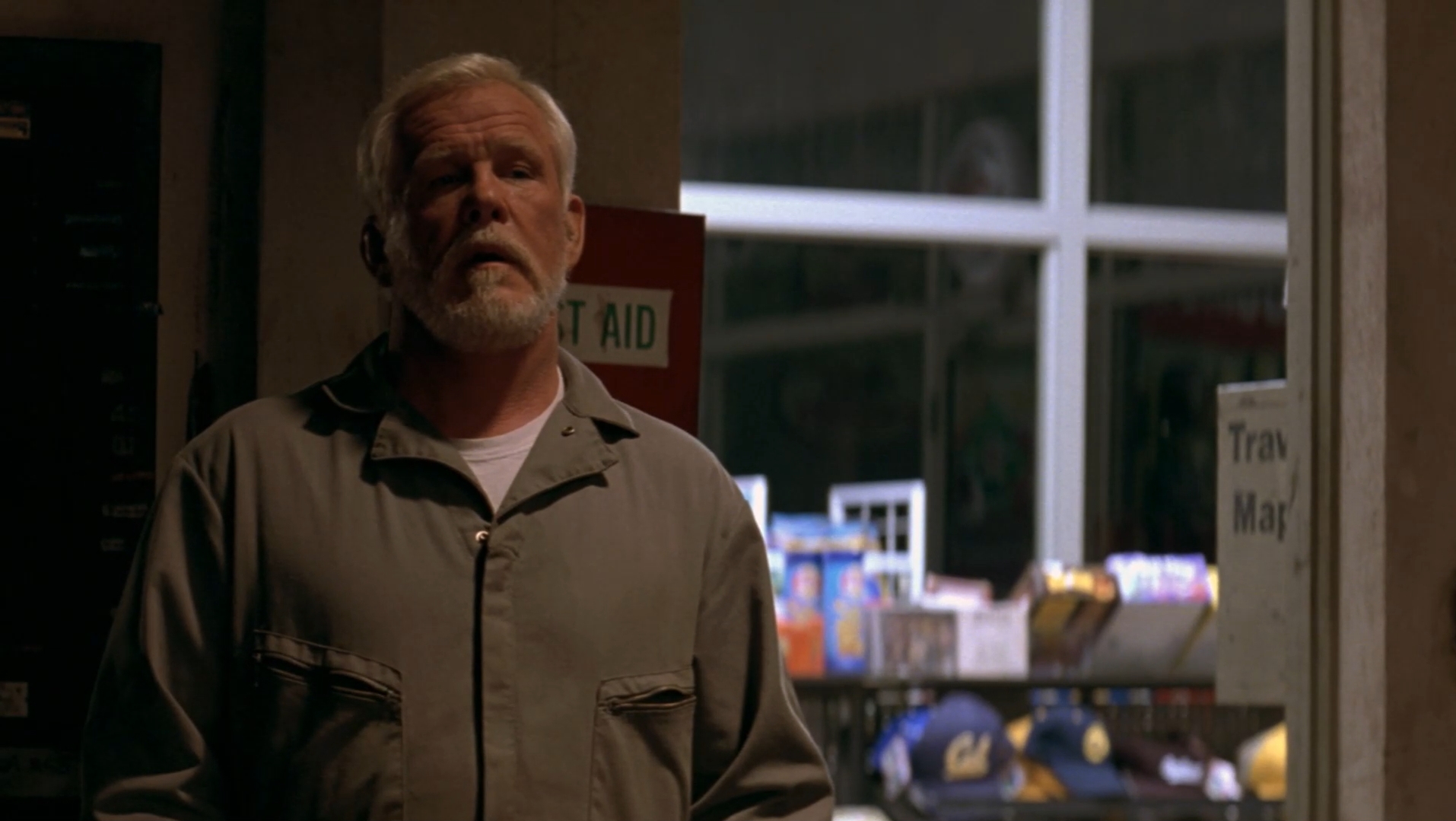 Едва ли не всё человечество разделяет твои проблемы. Если ты не получаешь желаемого, ты страдаешь. И даже если ты получаешь именно то, чего ты желаешь, ты всё равно страдаешь, потому что ты не можешь удерживать это вечно.