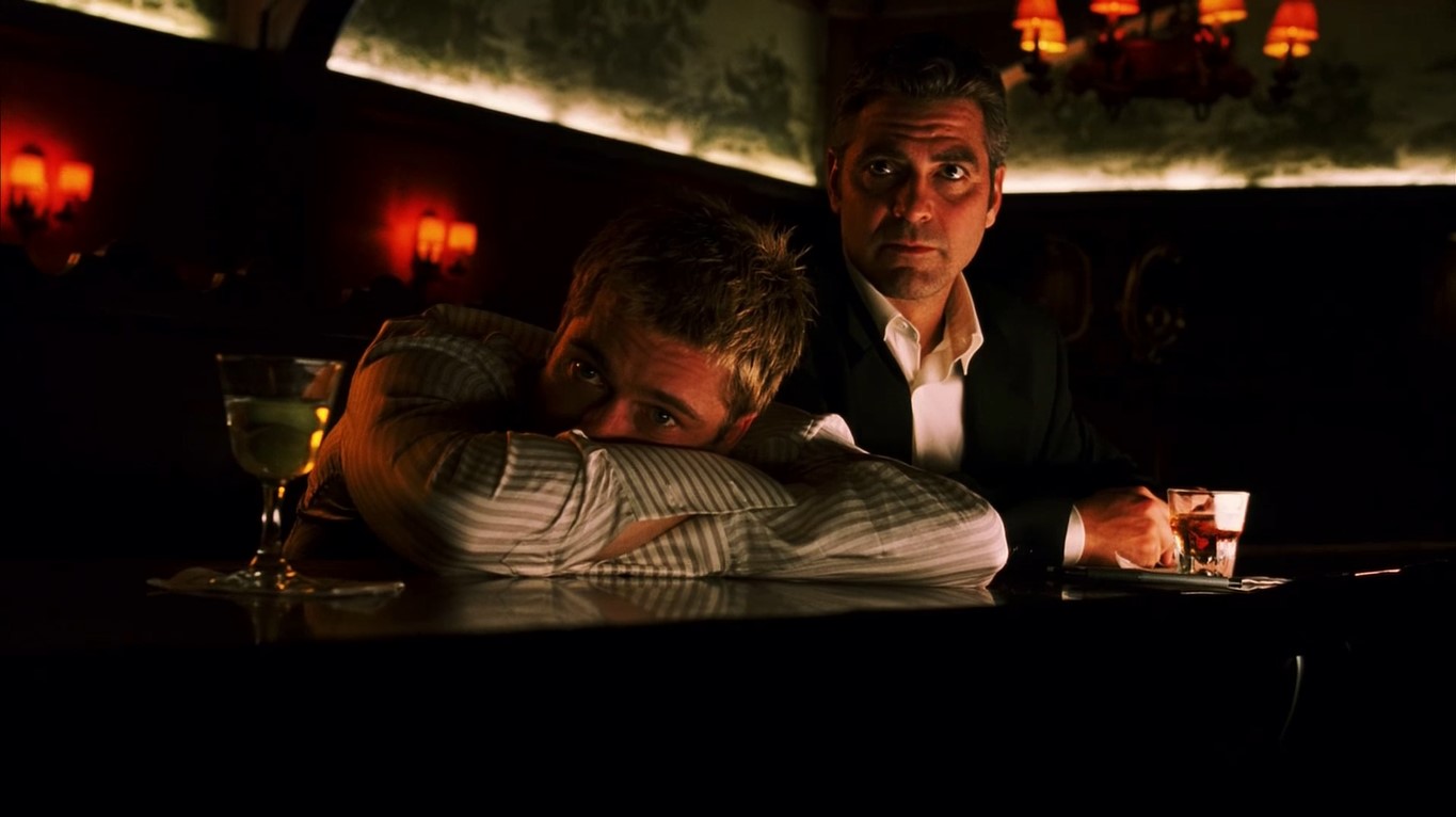 Итого десять. Десяти должно хватить. Или ты считаешь, что нужен еще один? Ты считаешь, что нам нужен еще один. Ладно, найдем еще одного.