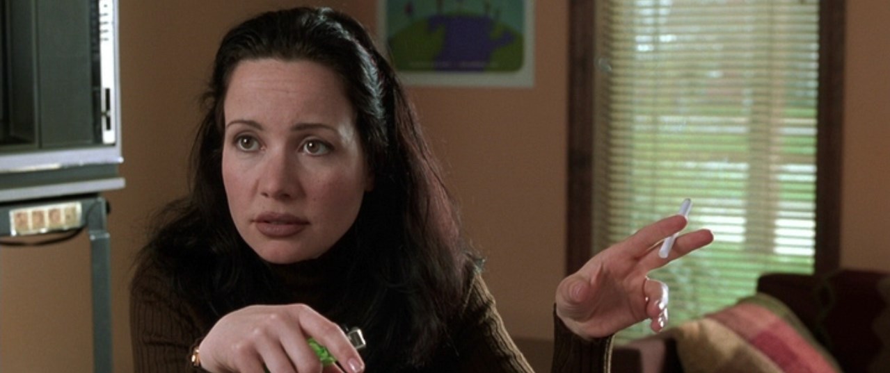 Вера похожа на стакан с водой. В детстве он крошечный и наполнен, но стакан растет с возрастом, и та вода едва покрывает дно. Периодически стакан надо наполнять.