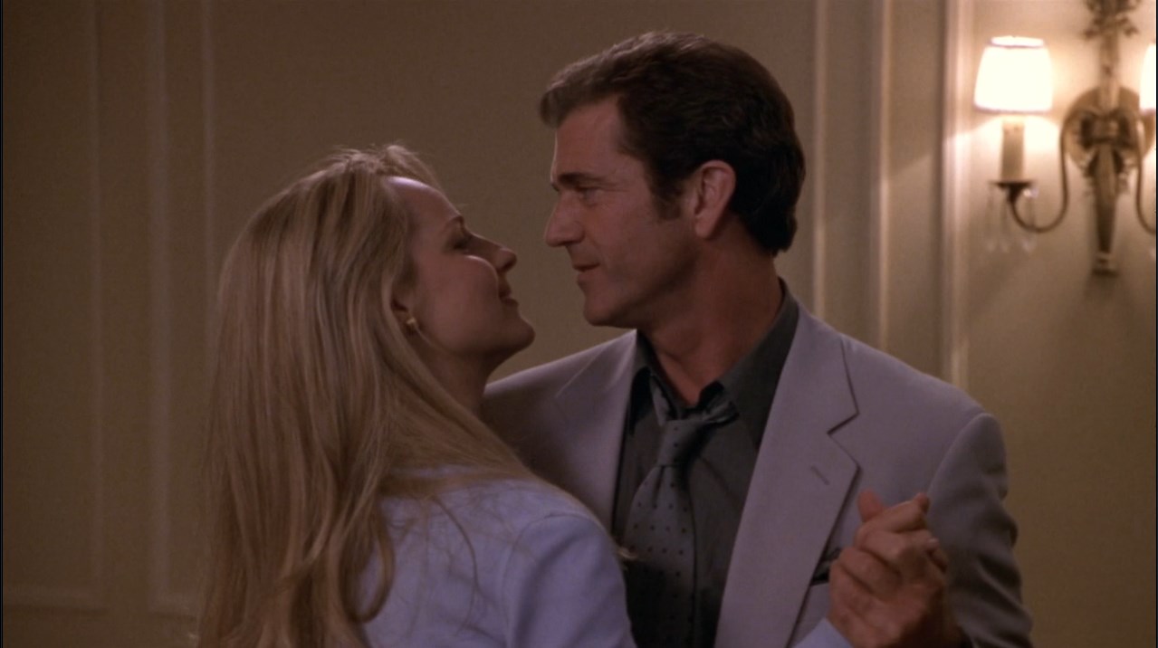 Ник Маршалл Дарси Макгуайр — А где будет постель?
— Вот здесь.
— Будь здесь постель, мы бы танцевали на ней.