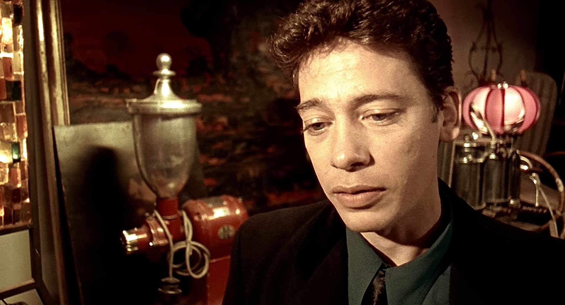 Стволы для лохов, ножи — выбор мастеров.
==============================
Ружья для понта, ножи — для дела.
==============================
Пушки для пижонов, ножи для профессионалов.