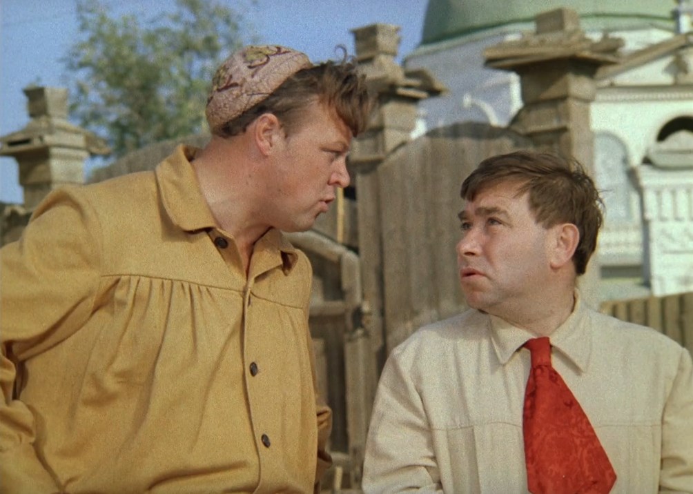 — Конечно, если они не хочут... Об чём тогда говорить?
— Хочут они, хочут. Только стесняются!