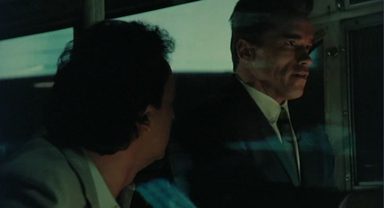 — Где научился водить автобус?
— Киев. Армия.