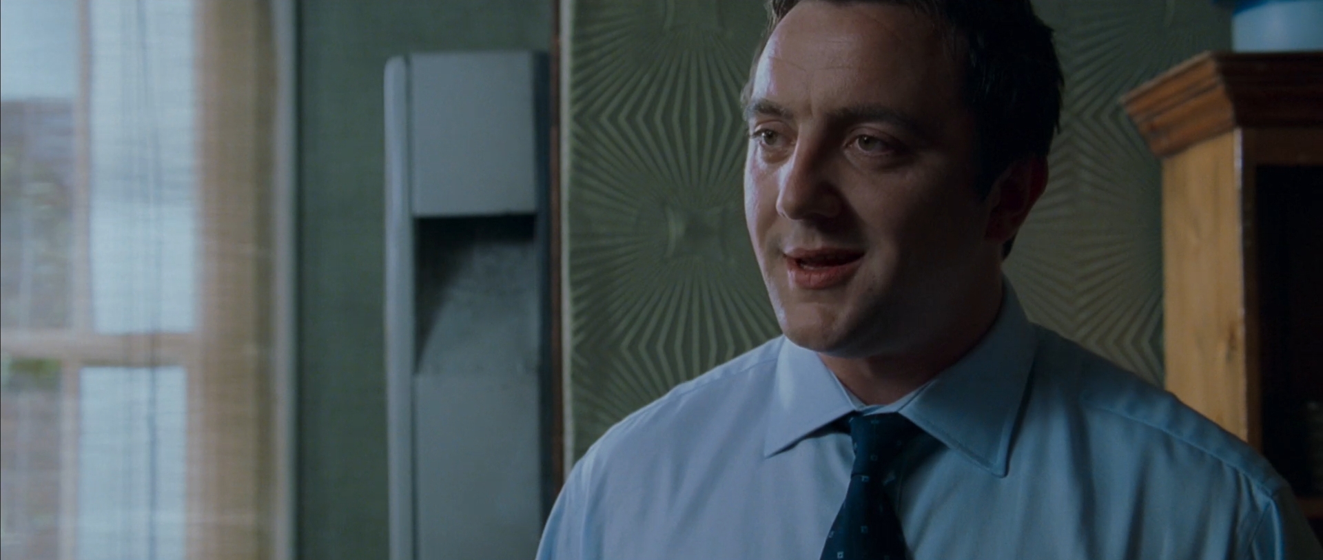 — Ладно. Согласен. Иногда с ним бывает довольно весело. Когда мы остались на всю ночь, пили шнапс и играли во второй Теккен.
— О, да! А когда это было?
— Пять лет назад. Когда он вернётся домой?