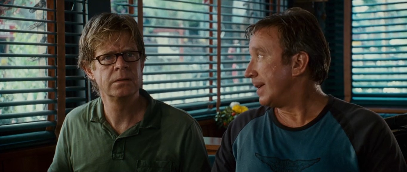 — Может стоит рассмотреть другой вариант и остаться ночевать? Сегодня у нас самый острый чили-конкурс в мире. Грех пропускать фестиваль чили! В прошлый раз у кого-то даже кровь горлом пошла.
— О, срань! Пошла горлом кровь?
— Да, натурально. Улёт!