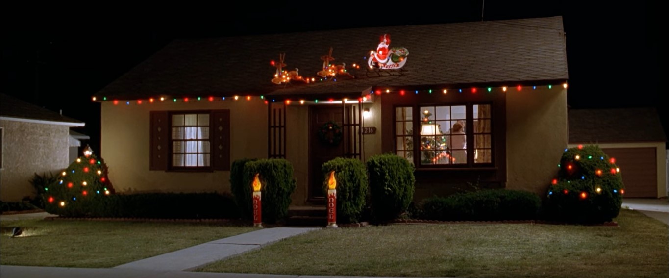 Ты как Санта-Клаус с этим списком. Только никто в нем не заслужил подарков.