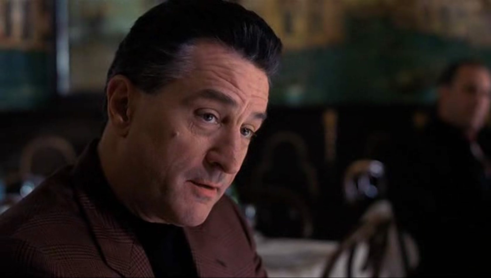 — Времена меняются. И нам тоже надо меняться вместе со временем.
— Может нам еще и страницу открыть в этом долбаном интернете?