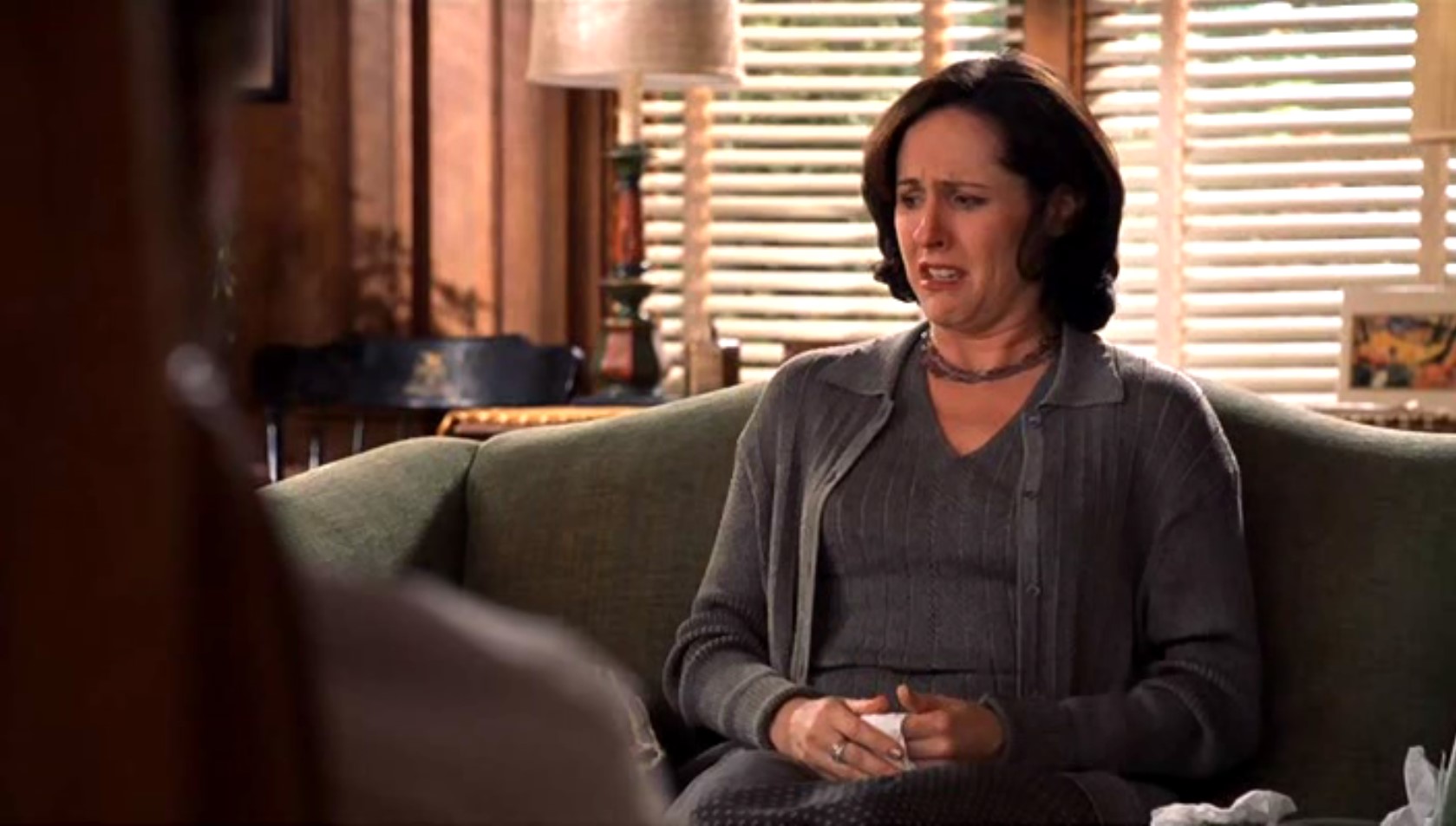 — Я не могу поверить, что у нас со Стивом всё в прошлом. Он может одуматься?
— Стив добился для вас судебного запрета приближаться к нему. Это скверный знак.