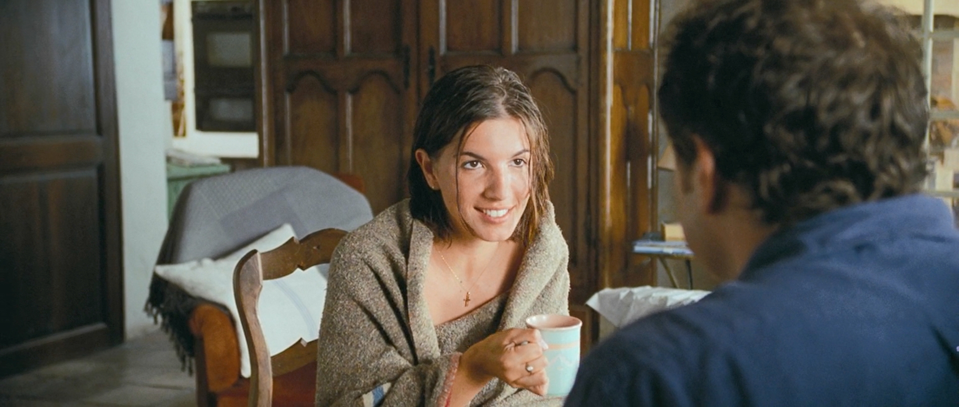 — Может быть, я назову в вашу честь героиню...
— Может, вы назовете героиню в мою честь? Или поделитесь 50% прибыли...
— Или поделюсь 5% прибыли.