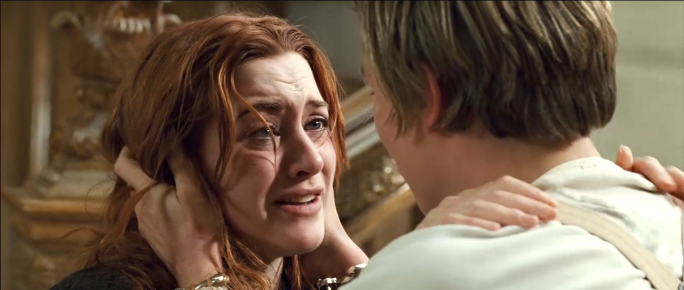 — Какая же ты глупышка, Роуз! Ну зачем, зачем ты это сделала?!
— Прыгнешь ты, прыгну и я, так?