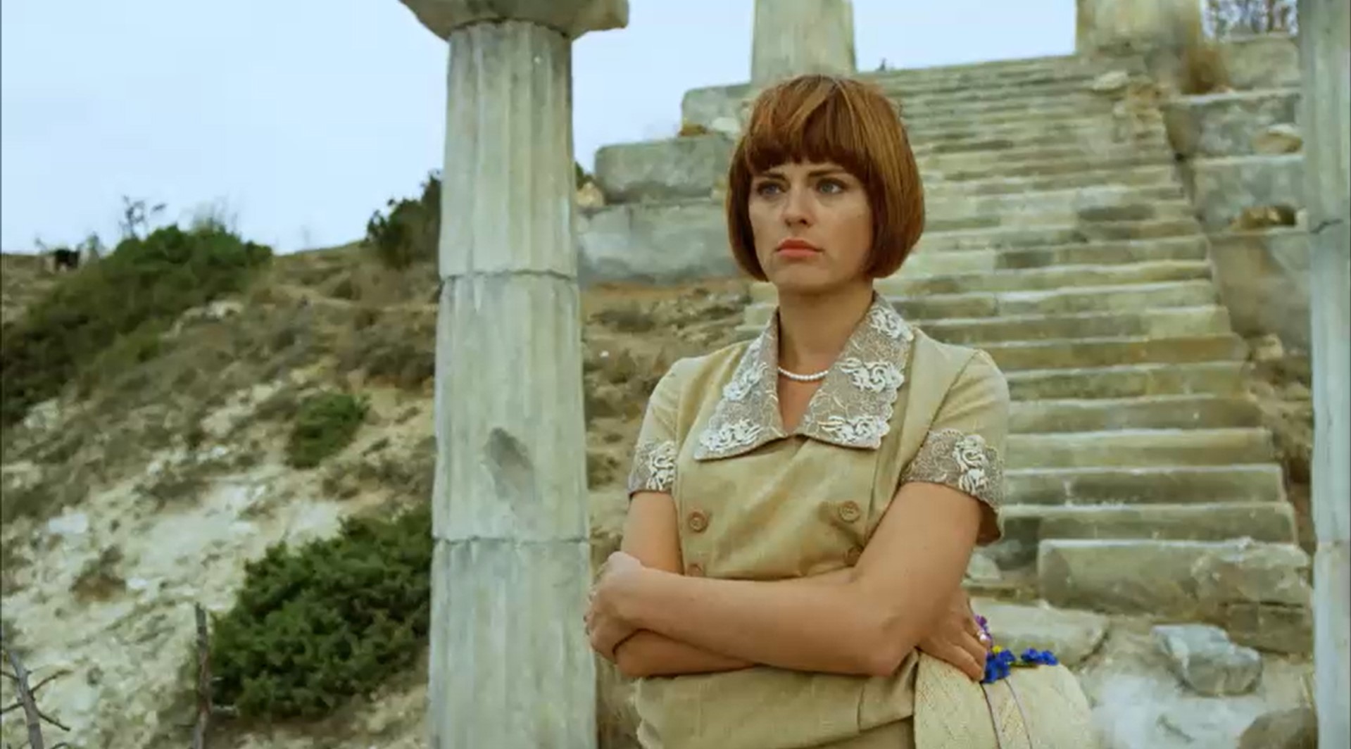 Очень сложно любить того, кто не любит тебя.