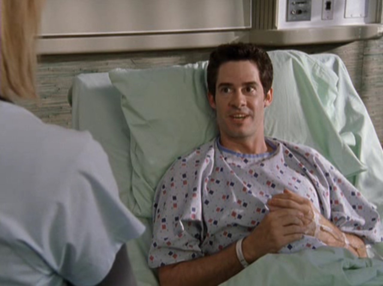 Доктор Эллиот Рид — А как обычно празднуют без героина?
— Обычно тортом.
— Тогда давайте ширнемся тортом!