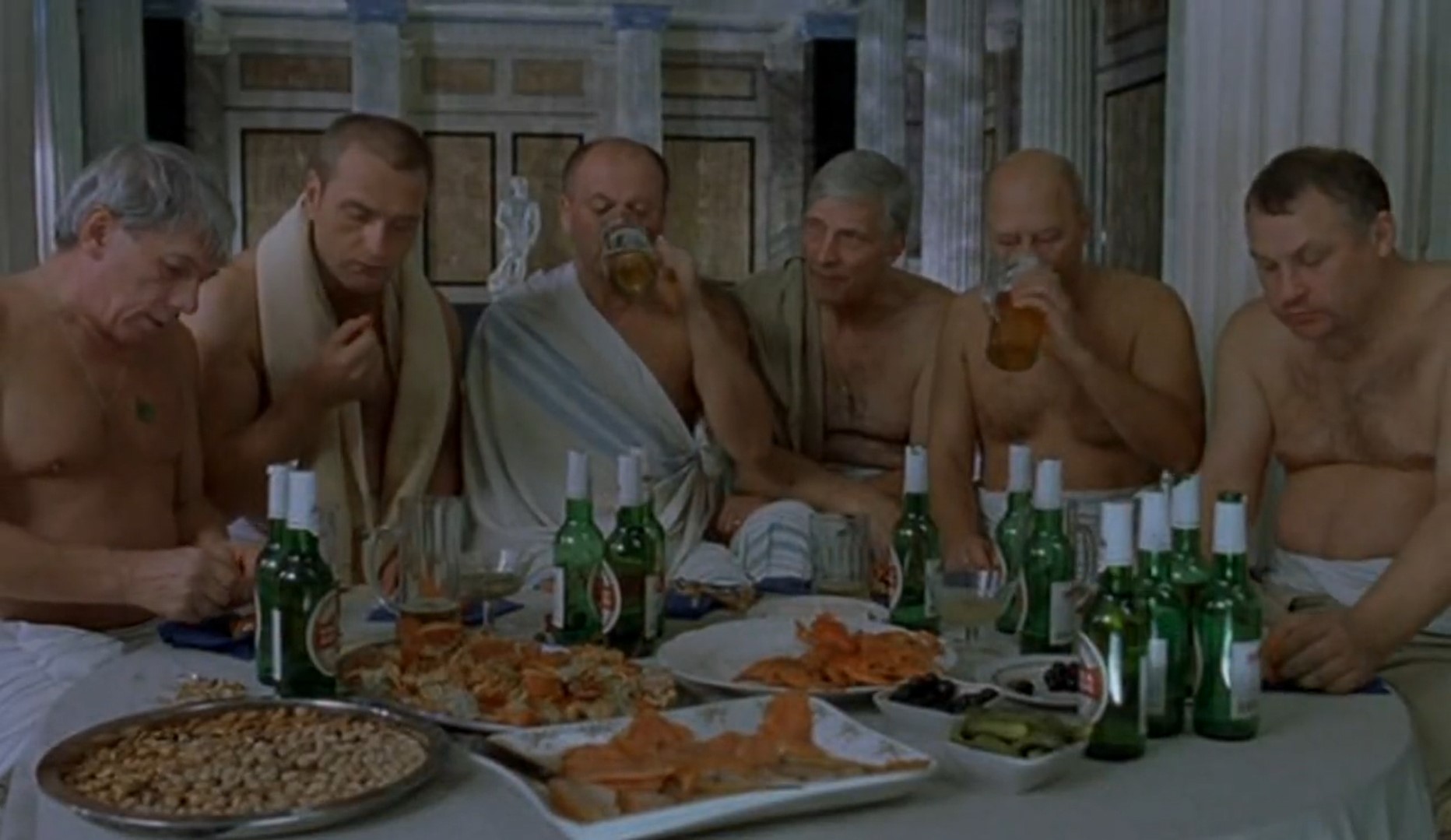 «Главный» член Совета Безопасности#2 — Как там всё это получилось?
— Ракета противотанковая...
— Наша или «ихняя»?
— Да вроде наша...
— Можем, если хотим...