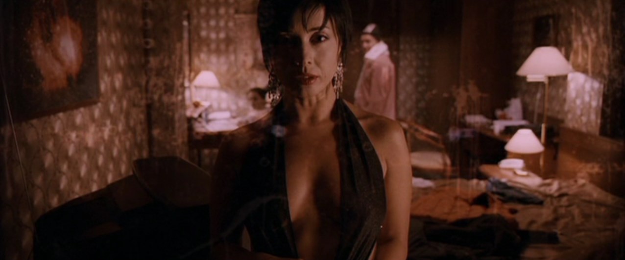 Алиса Донникова Завулон — О чем жалеют женщины?
— О любви.