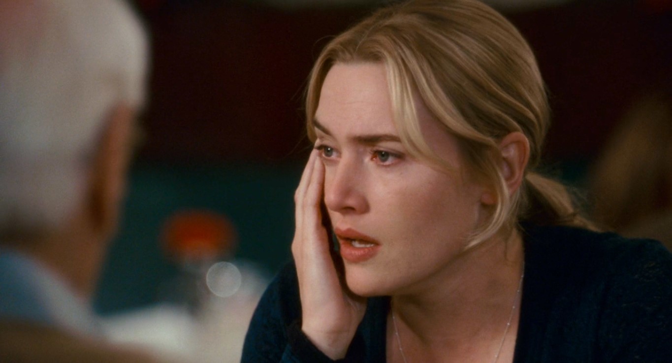 В фильмах всегда есть главная героиня и есть её лучшая подружка. Вы, я знаю, главная героиня, но почему-то ведёте себя, как её подружка.