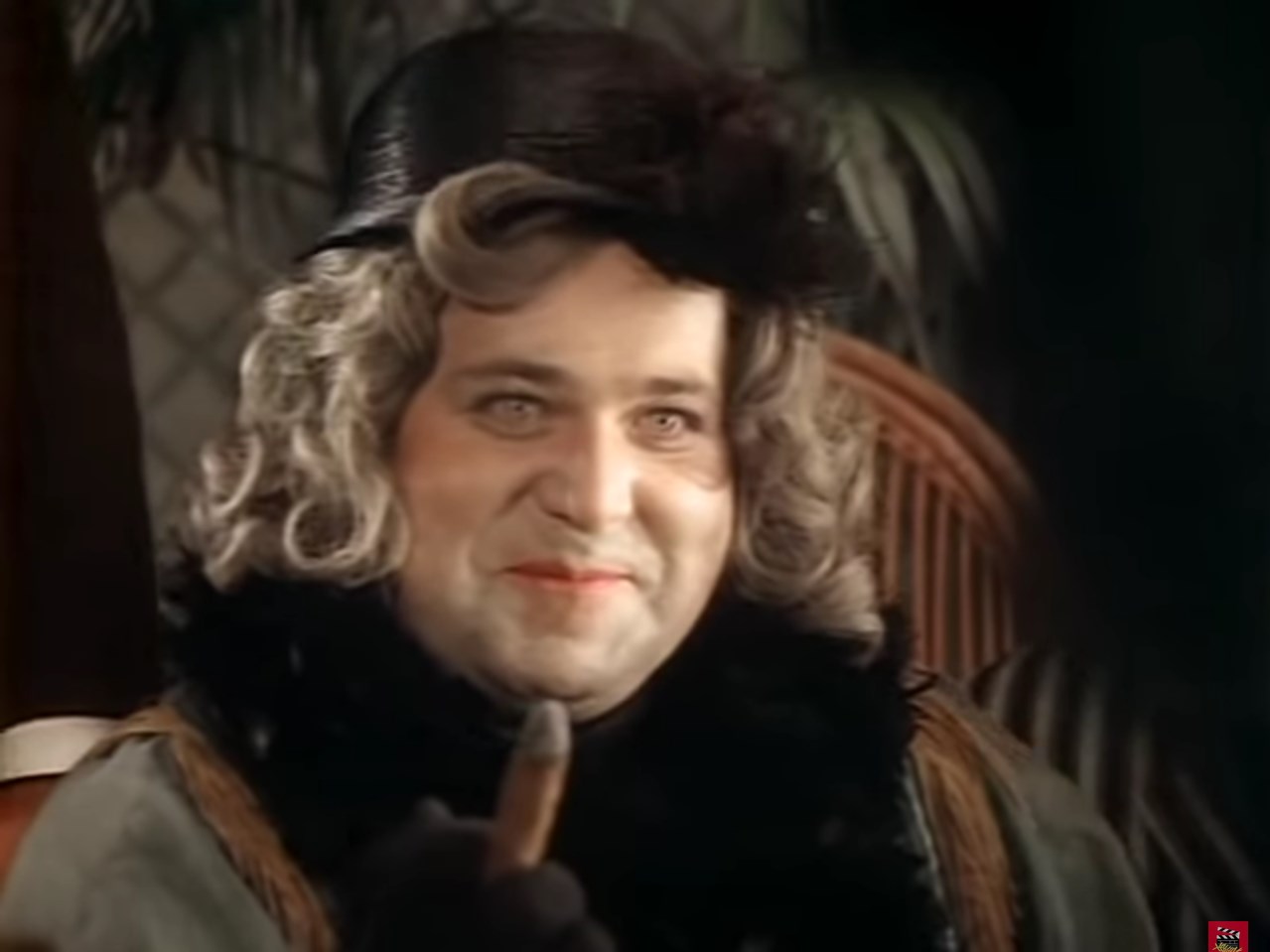 А давайте закурим! По-нашему, по бразильски!