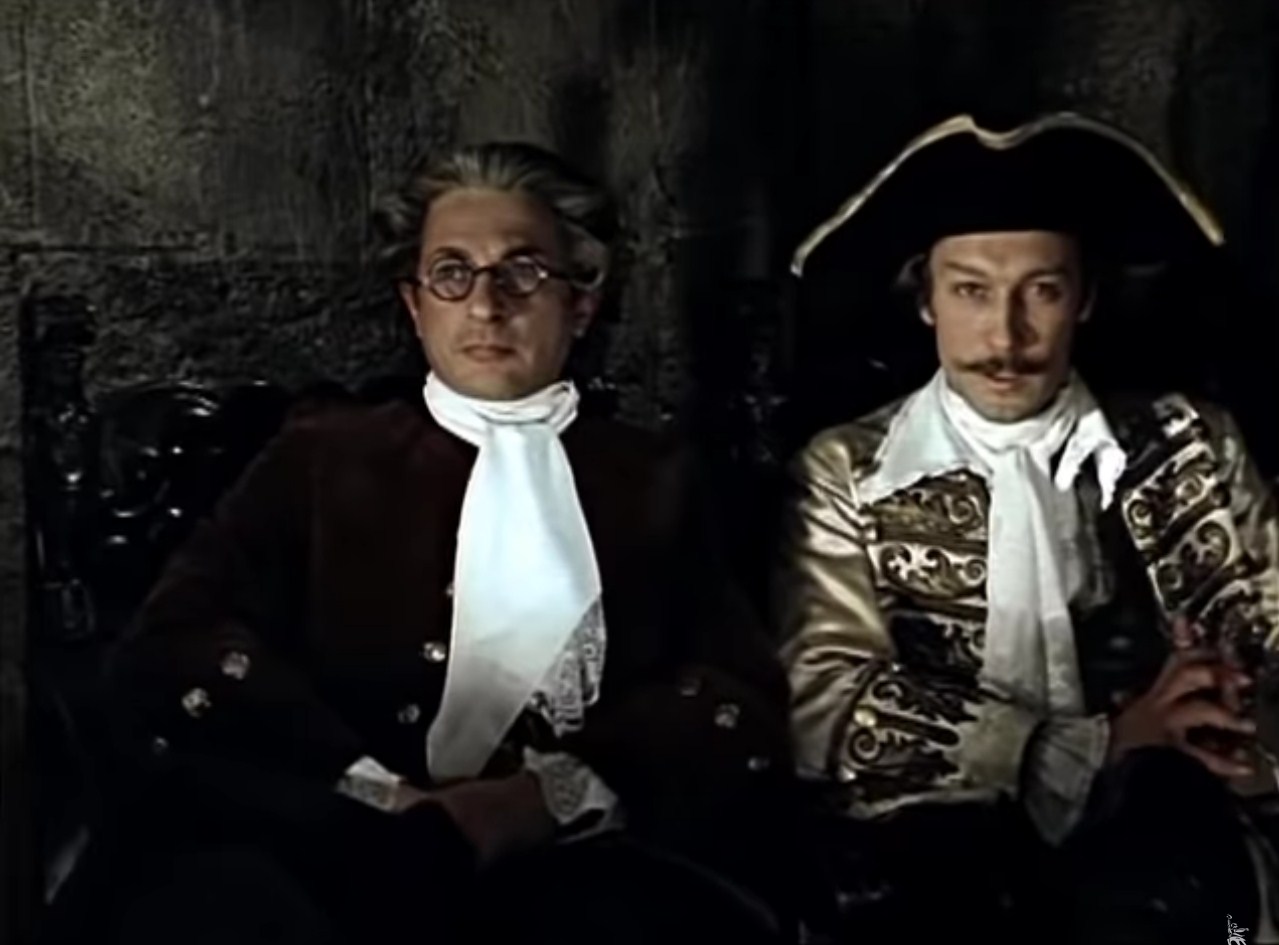 — Карл, почему так поздно?
— По-моему, рано: не все глупости ещё сказаны!