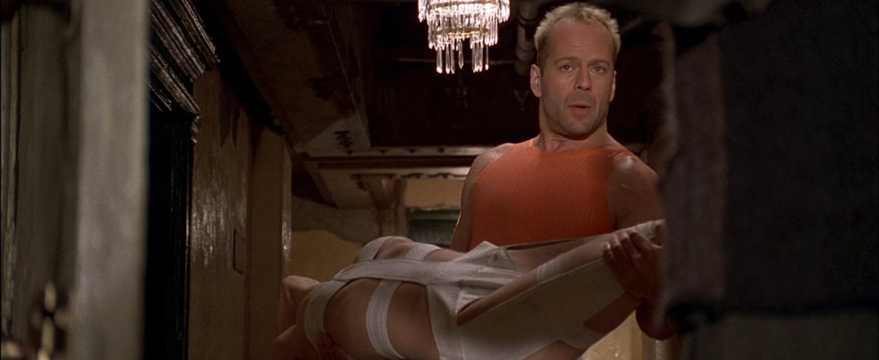 Вито Корнелиус — Нам нужен священник.
— Поздравляю! Венчания этажом ниже.