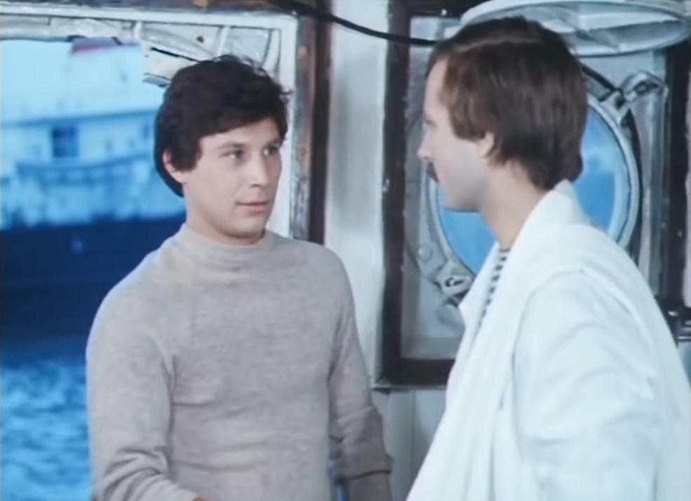 Евгений Масловский Вадим Рябоконь — Вадим. Ударник.
— Поздравляю!
— Да нет, я руководитель ансамбля! Четвёртым будешь?