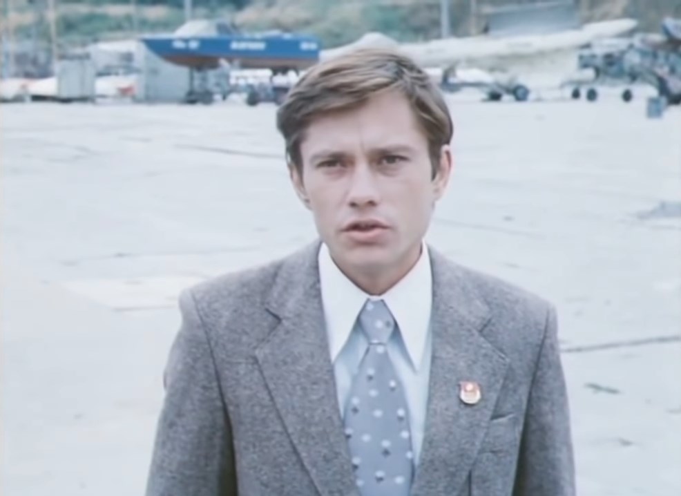 Назар Остапенко Заслуженные артисты всю жизнь поют одно и то же и ничего — получают «народных»...