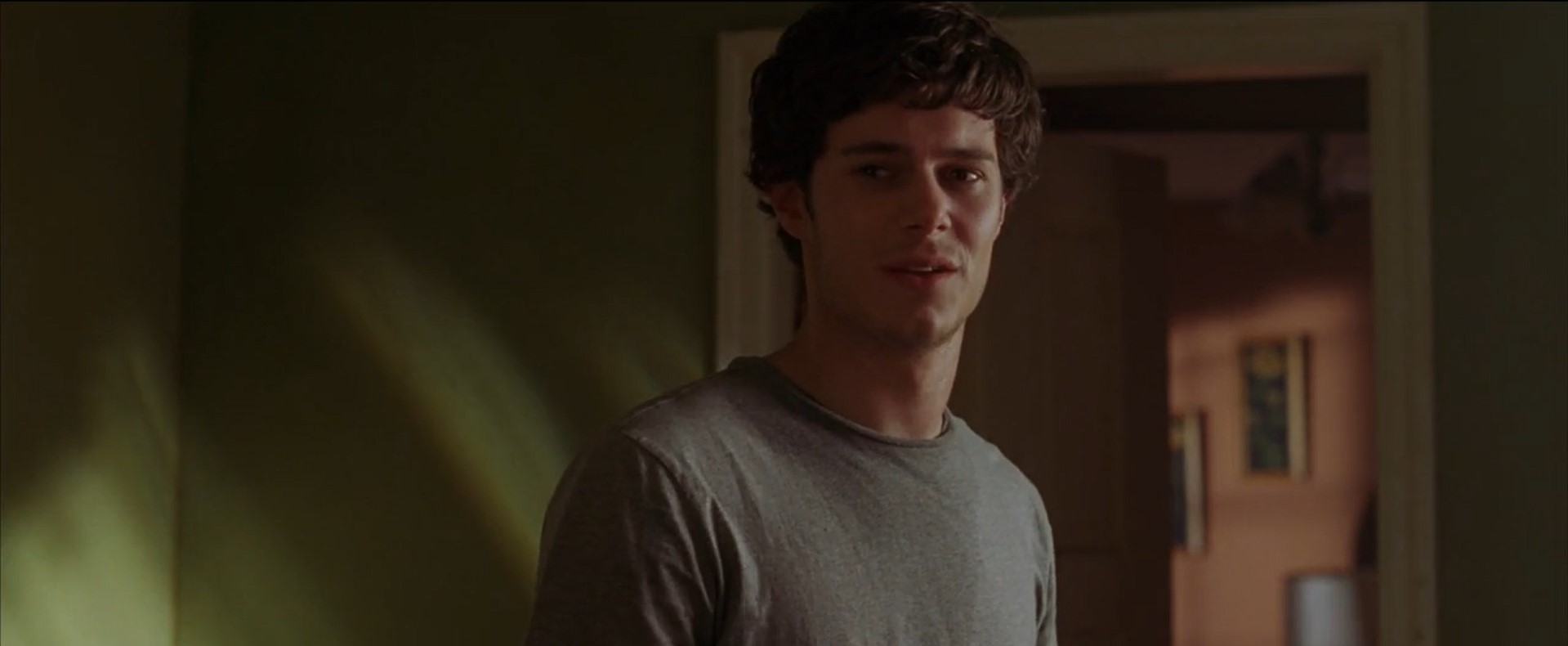 — Возможно, что у меня мог засориться унитаз...
— Возможно? Откуда эта мысль?
— Вода преливается через край, ковер весь промок...
— Хм... Я починю. Но сперва зайду к себе в комнату и повешусь.