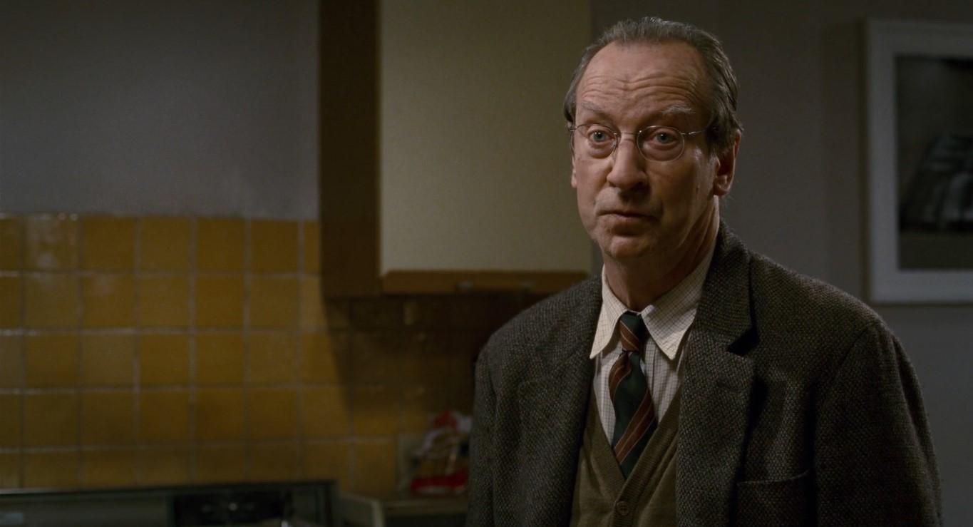 Ты ничего не знаешь. Ты вообще думал, что Брэд Питт — это пещера в Йоркшире!