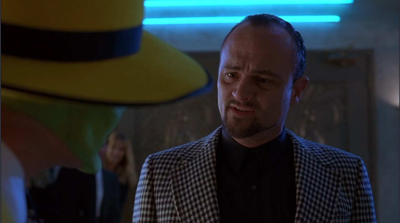 — Вы приглашены?
— Нет. Но думаю приглашены мои друзья. [разворачивает купюры веером] Франклин, Грант... и Джексон.