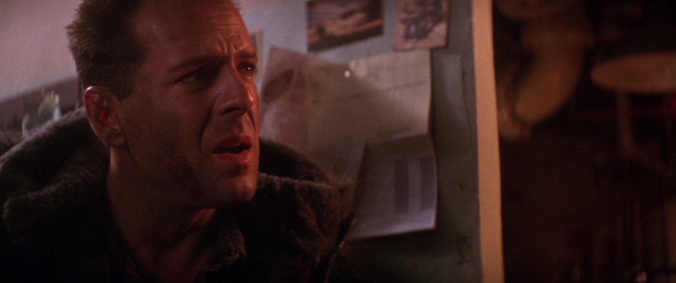 — Как насчет 20 баксов?
— Как насчет я оставлю тебя в живых?
— Умеет человек торговаться.