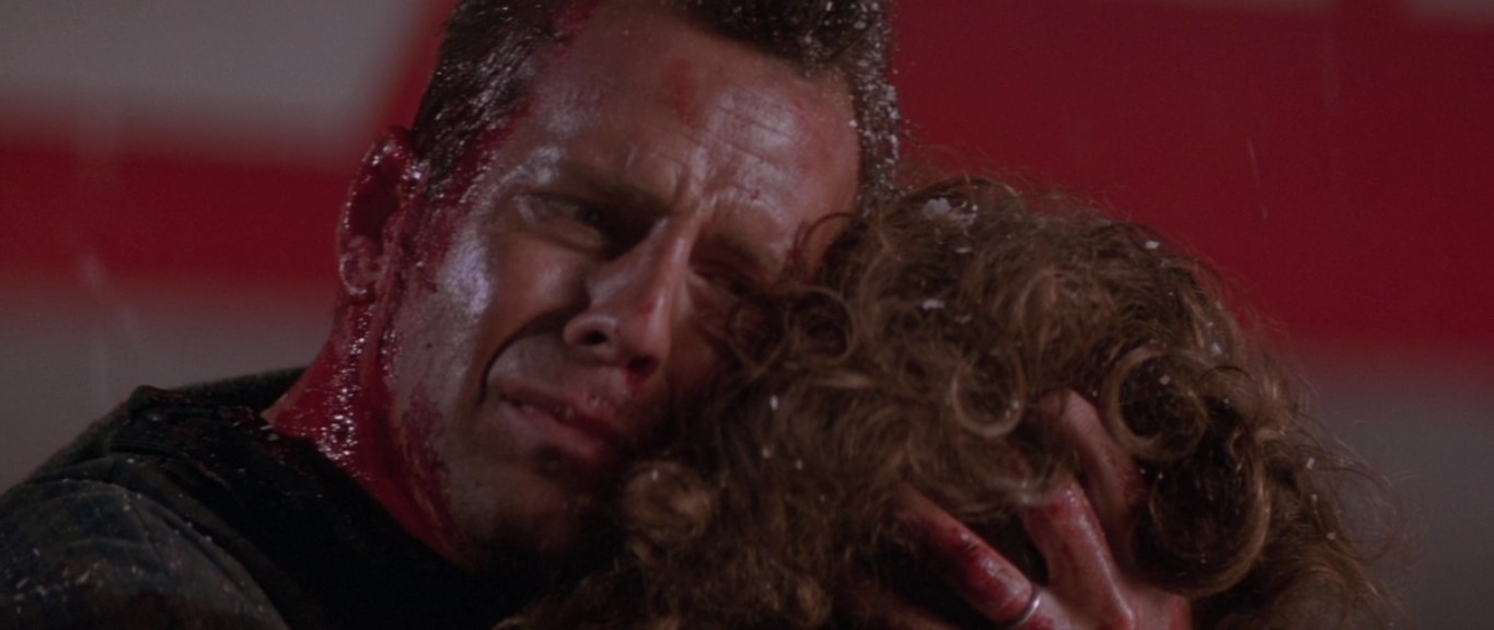 — Говорят, в аэропорту были террористы?
— Да, я тоже это слышал.