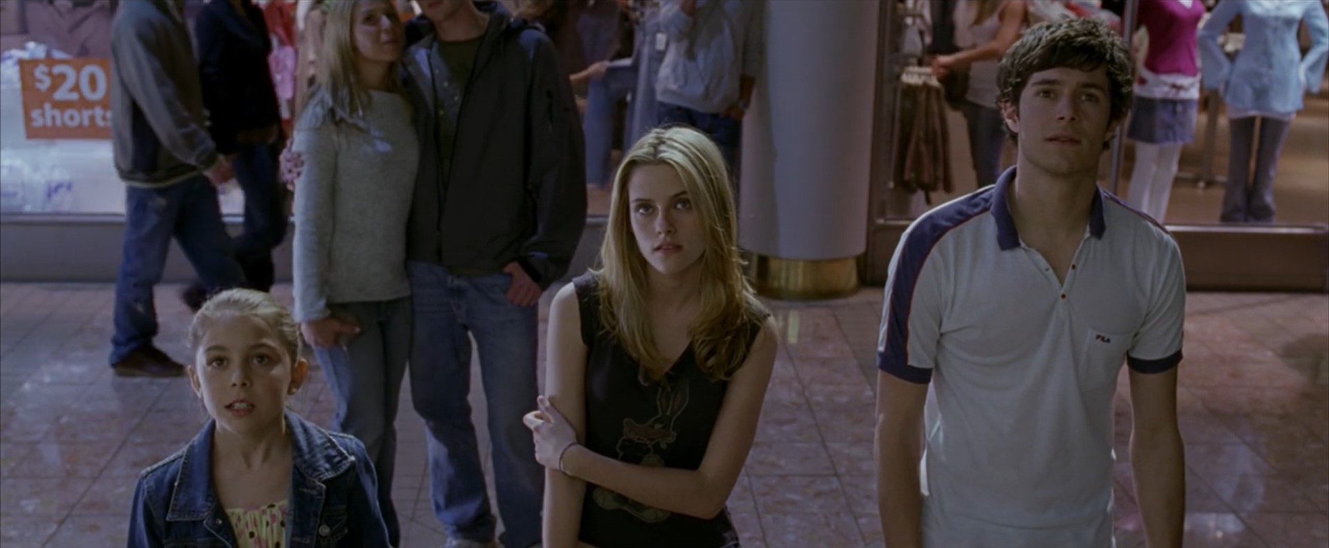 — Ой, а пойдем на Коллина Фарела?
— Ой, не пойдем!