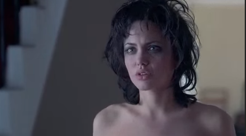 — Мне надо идти...
— Мне надо идти, мне надо идти... Всем надо идти! Куда, чёрт возьми, все идут, когда им надо идти?!