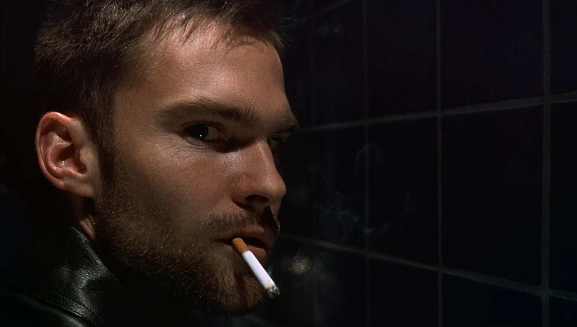 Когда шанс выпадает — надо его хватать. А когда ухватил, добился успеха — насладись. Ощути радость. И пусть вокруг все сосут у тебя шланг за то, что были козлами, когда не давали за тебя и гроша. А дальше — уйди. Красиво. И всех оставить в шоке.