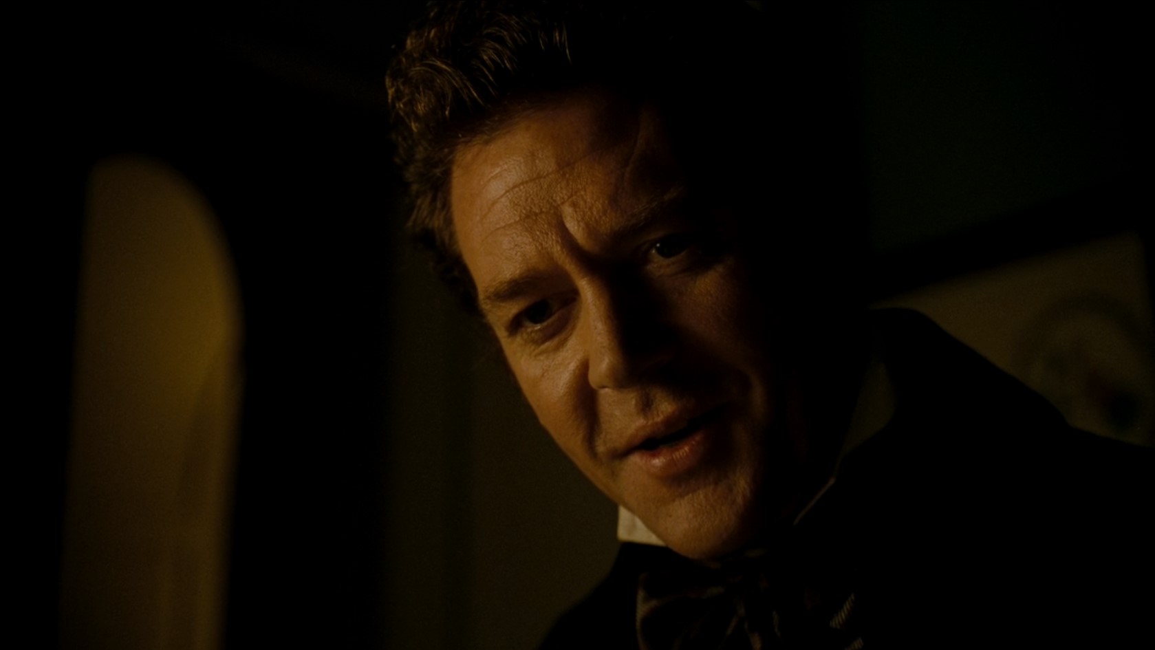 Чарльз Кингсли Так и есть — с ума сошла, спятила, чокнулась!... Открою тебе секрет: безумцы всех умней.