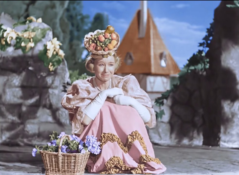 Марианна, не реви, король — вдовец, я и тебя пристрою.