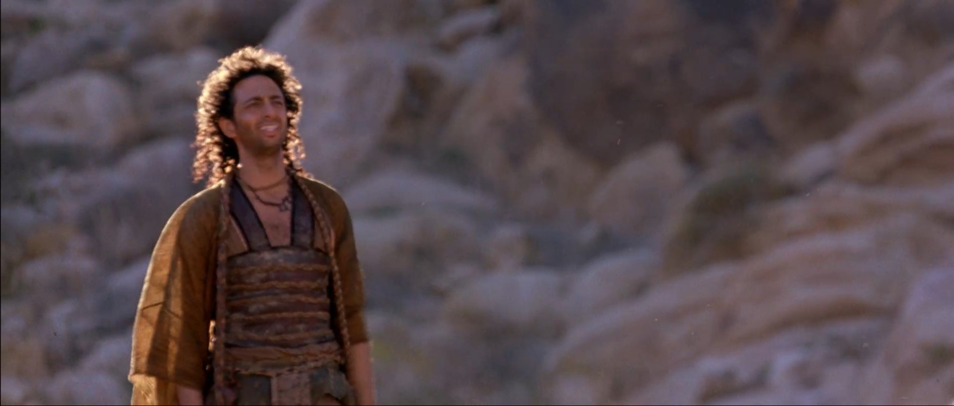 — Куда мы идём?
— В Долину Мёртвых.
— Но никто из живых не ходит в Долину Мёртвых! Поэтому она так и называется — Долина Мёртвых!