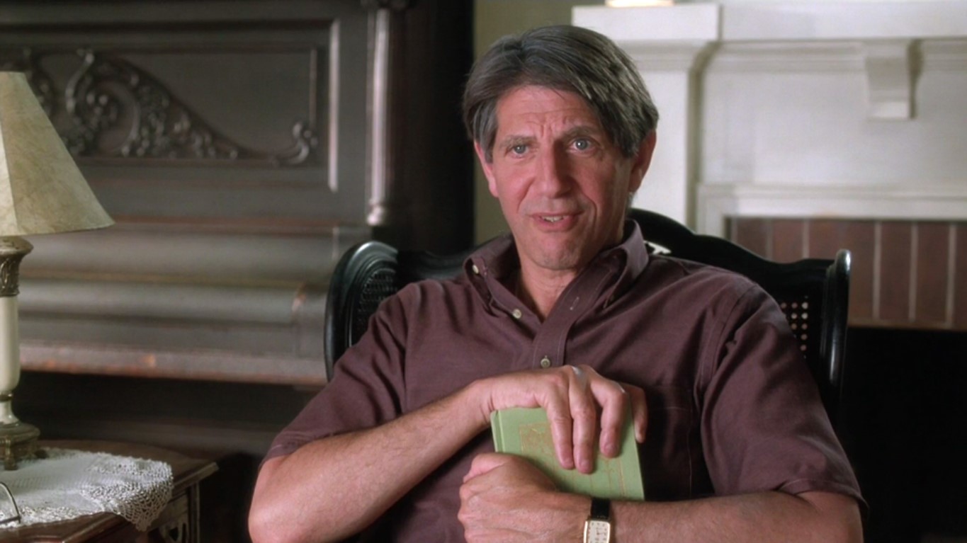 — Джейми так и не смогла увидеть чудо...
— Да как же? Она его увидела, у неё был ты...