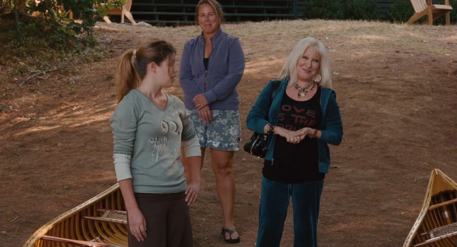 Лия Миллер — Мы всегда плаваем на рассвете..
— А я всегда имитирую оргазмы, но это же неправильно!