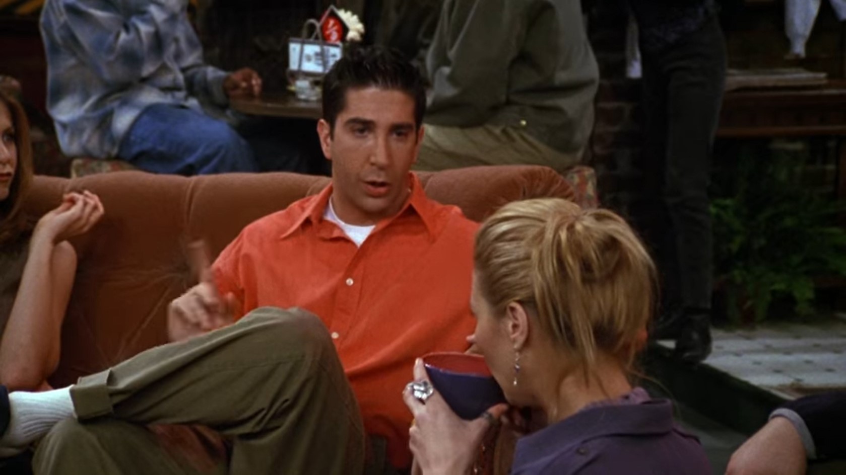 Моника Геллер Опять эти идиотские истории про динозавров... когда же они наконец вымрут?!