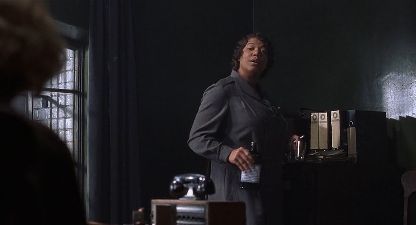 Матрона «Мама» Мортон В этом городе убийство – это своеобразная форма развлечения.