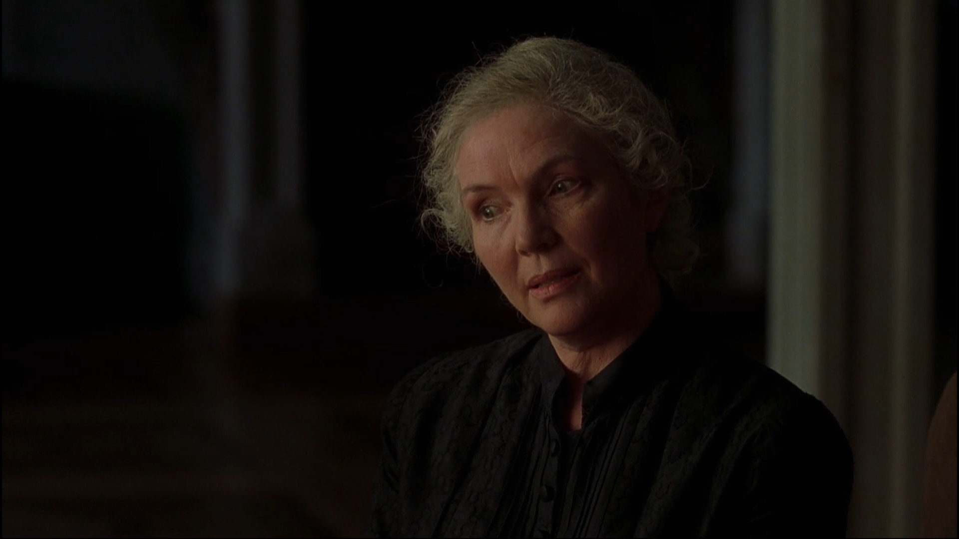 Порой бывает, что покинутое место остается с тобой навсегда.