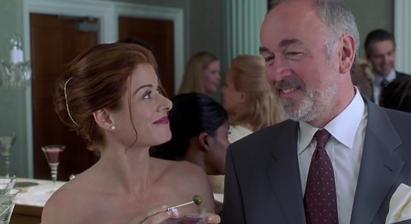 — Где ты его нашла?
— В желтых страницах...