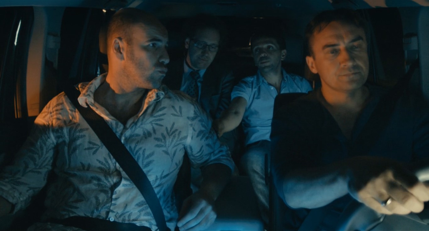 — Почему Киев — мать городов русских? Не, ну русских ладно, понятно, но почему Киев — мать? Он же отец...
— А я скажу тебе. Это потому, что Москва — порт пяти морей.