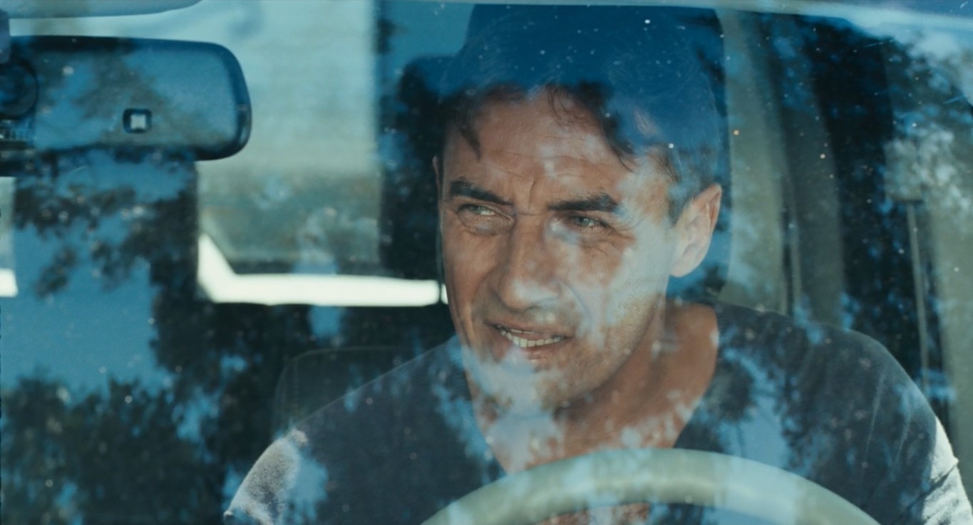 Раньше мне родители что-то запрещали, сейчас — жена. Когда я уже повзрослею?