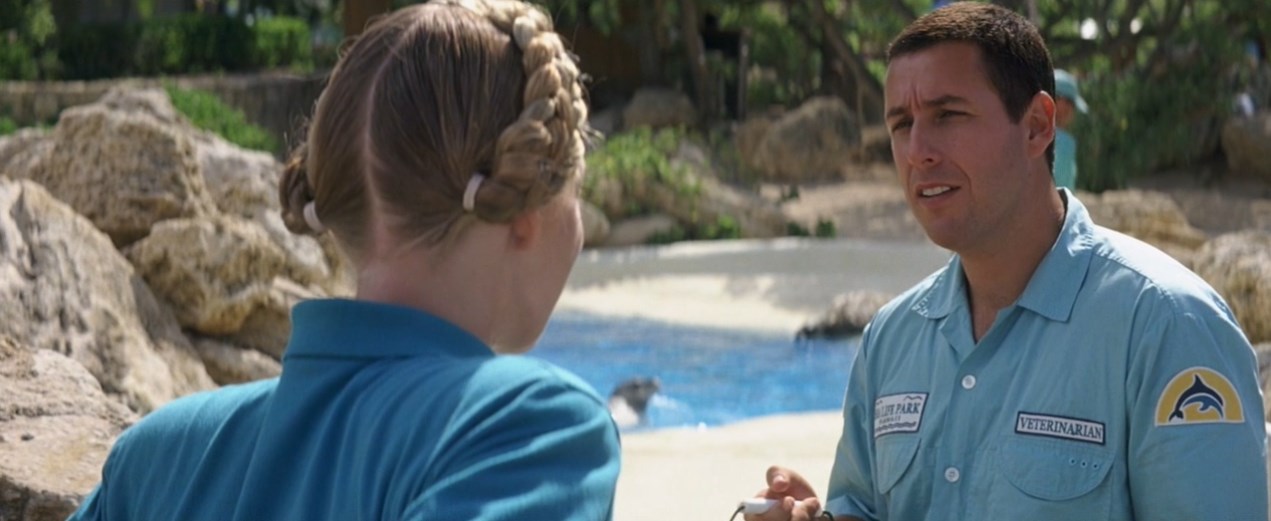 — Похоже, кое-кто боится серьёзных отношений. Я думаю, твоя подружка напилась на выпускном вечере и изменила тебе со всей командой борцов.
— Горячо. Это была девушка из университета и не с командой борцов, а с куратором курса.
— Ей старички нравились?
— Нет, старушки немного за семьдесят.